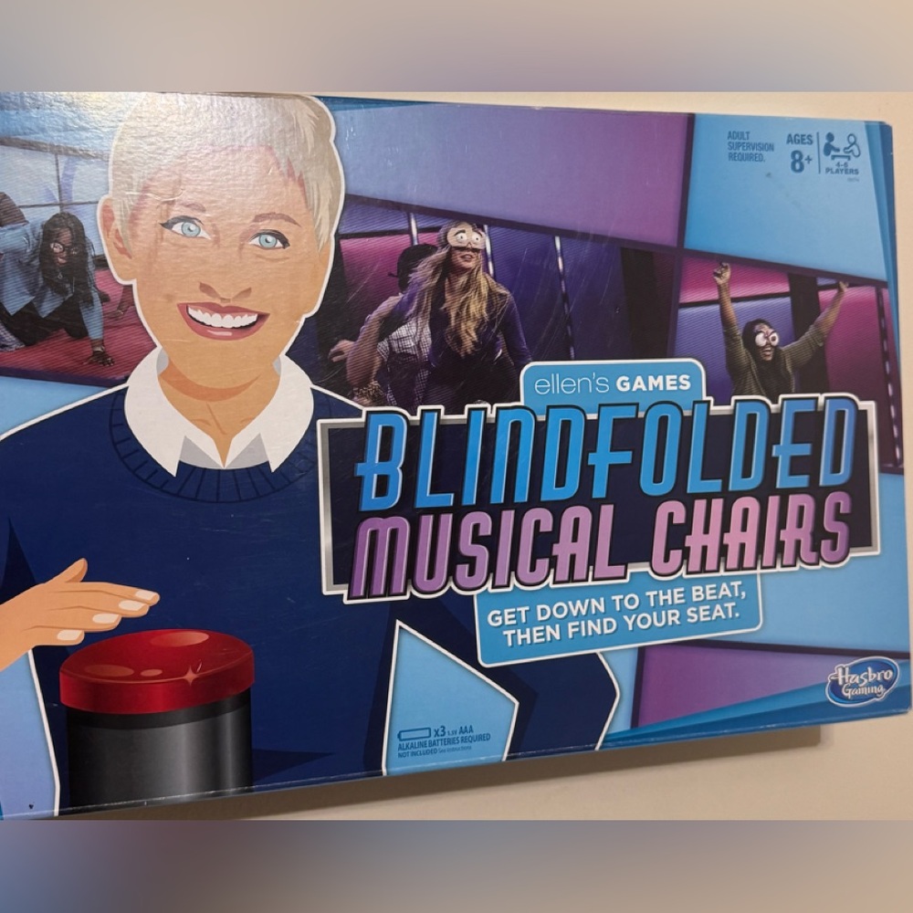 Ellen Degeneres Blindfolded Musical Chairs Game - Blue and Purple